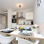 1 Bedroom Cozy Apartment In Seget Donji Trogir