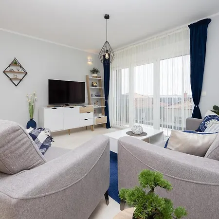 Apartamento 1 Bedroom Cozy Apartment In Seget Donji