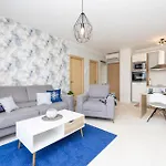 Apartment 1 Bedroom In Seget Donji